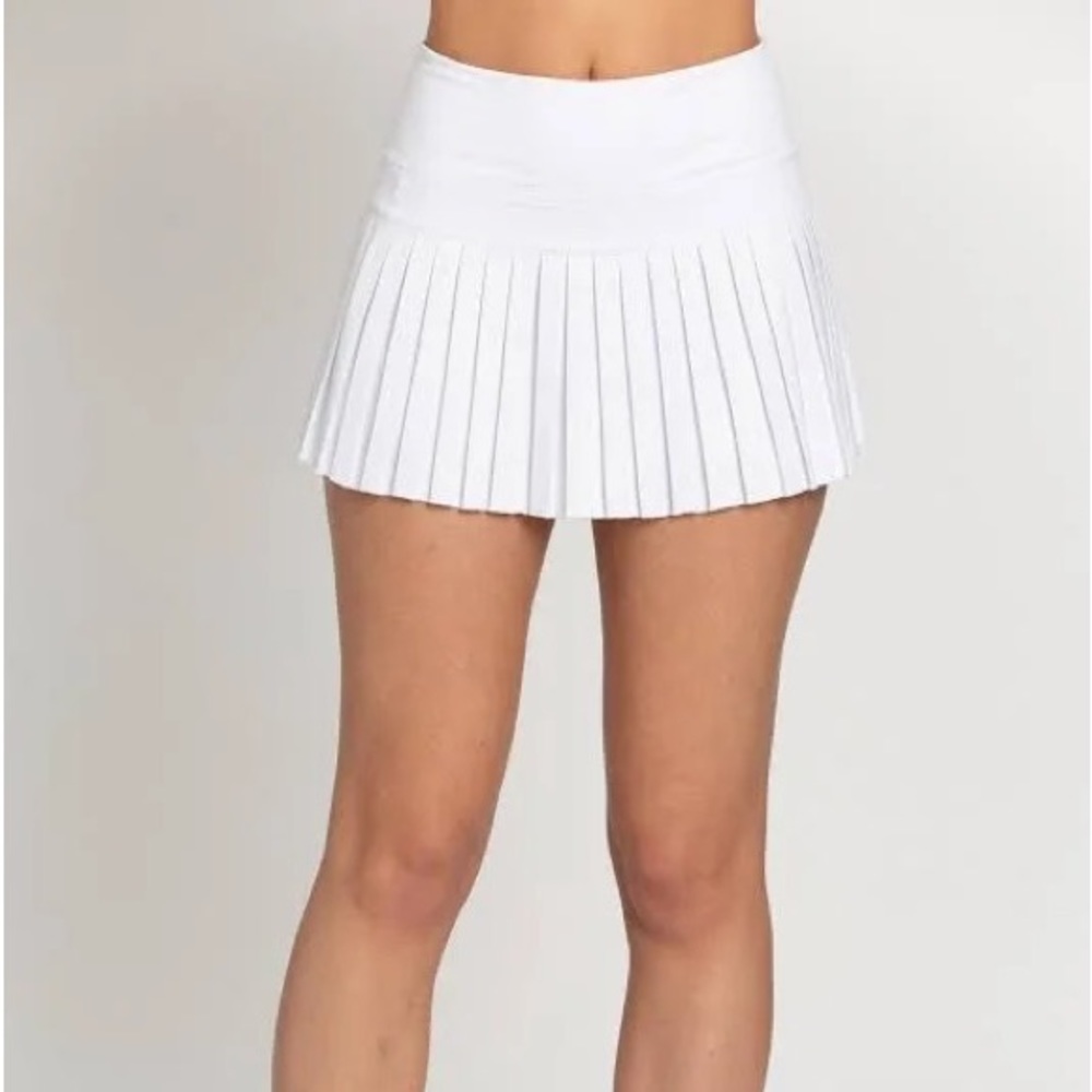 Gold hinge skirt (white) size medium